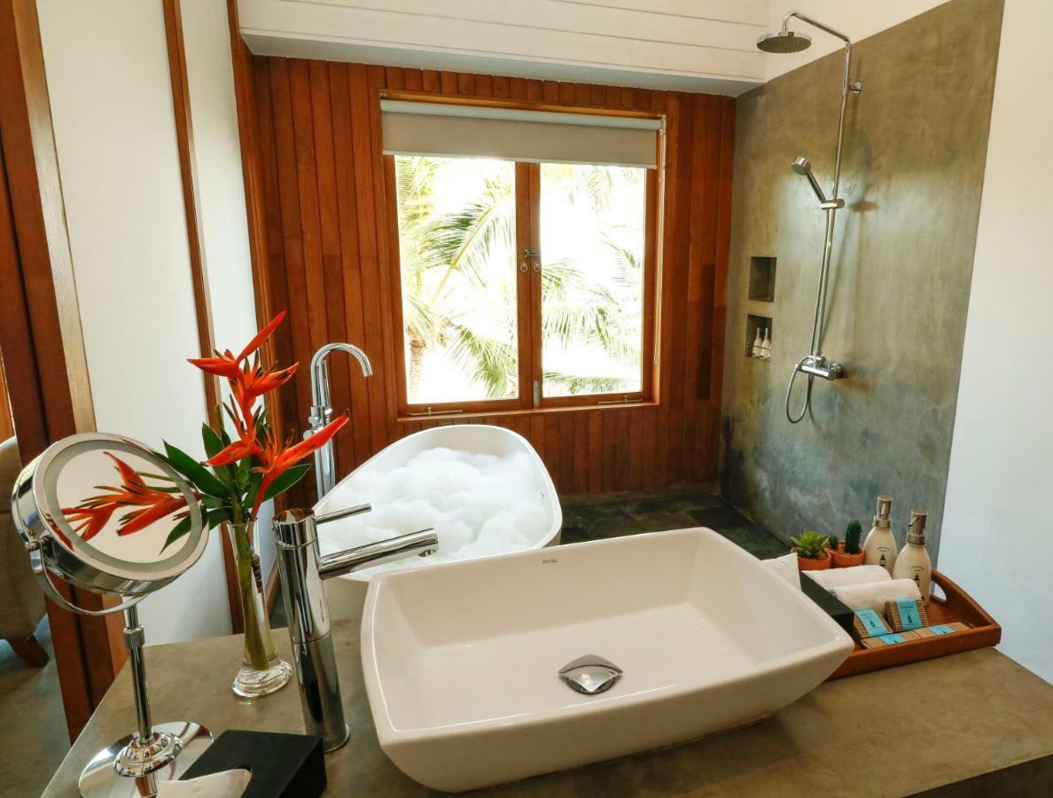 Ubuntu Beach Villas By Reveal Mirissa Εξωτερικό φωτογραφία